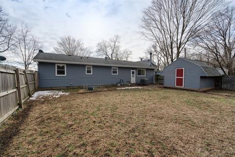 104 E High St, White Heath, IL 61884 photo 23