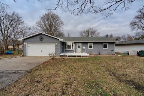 104 E High St, White Heath, IL 61884 photo 1