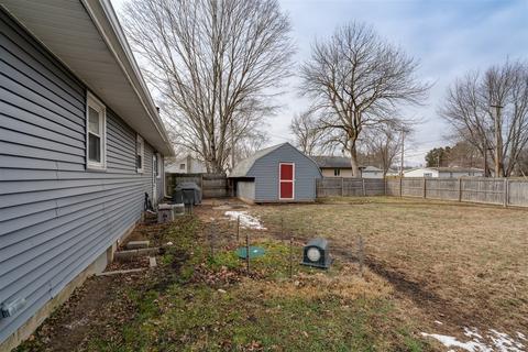 104 E High St, White Heath, IL 61884 photo 29