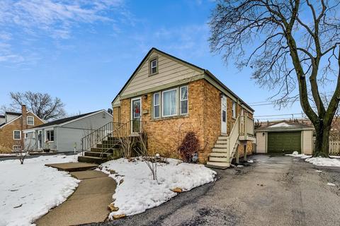 1018 Evergreen St, Wheaton, IL 60187 photo 2