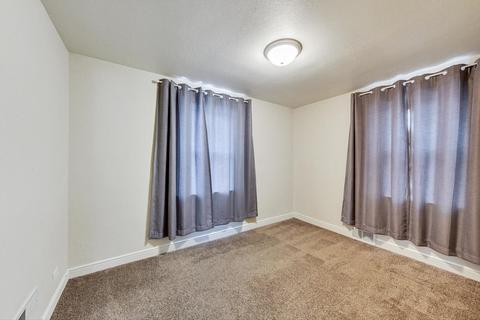 1018 Evergreen St, Wheaton, IL 60187 photo 9