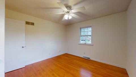 1208 Devonshire Dr, Champaign, IL 61821 photo 22
