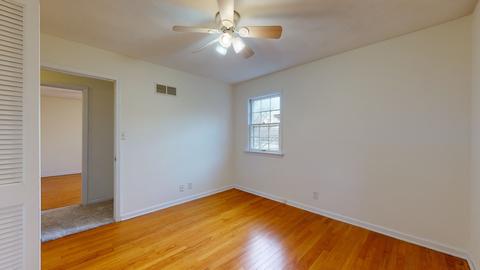 1208 Devonshire Dr, Champaign, IL 61821 photo 25