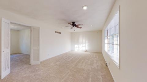 1208 Devonshire Dr, Champaign, IL 61821 photo 3