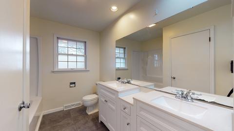 1208 Devonshire Dr, Champaign, IL 61821 photo 18