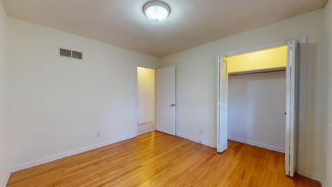 1208 Devonshire Dr, Champaign, IL 61821 photo 16