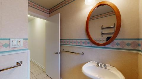1208 Devonshire Dr, Champaign, IL 61821 photo 29