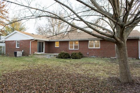 1208 Devonshire Dr, Champaign, IL 61821 photo 36