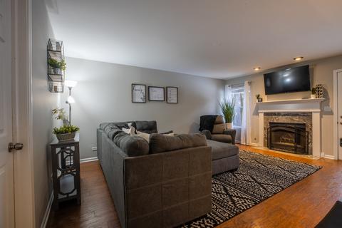 115 Dickens Trl, Elgin, IL 60120 photo 6