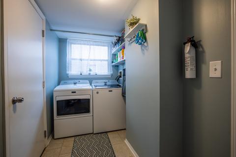 115 Dickens Trl, Elgin, IL 60120 photo 22