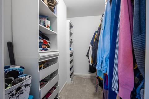 115 Dickens Trl, Elgin, IL 60120 photo 14