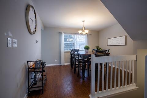115 Dickens Trl, Elgin, IL 60120 photo 7