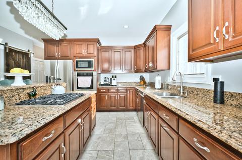 639 Hamilton Ct, Bartlett, IL 60103 photo 18