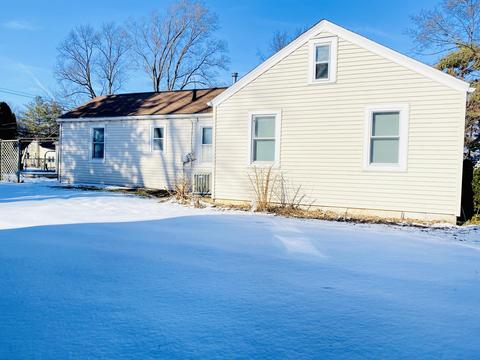 240 S Lyle Ave, Elgin, IL 60123 photo 27