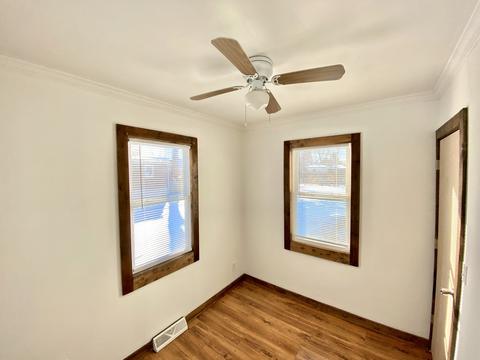 240 S Lyle Ave, Elgin, IL 60123 photo 14