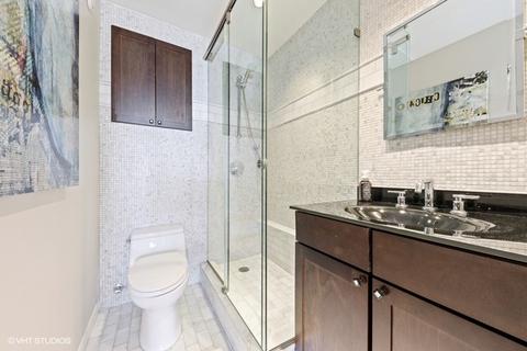30 E Huron St #5602, Chicago, IL 60611 photo 16