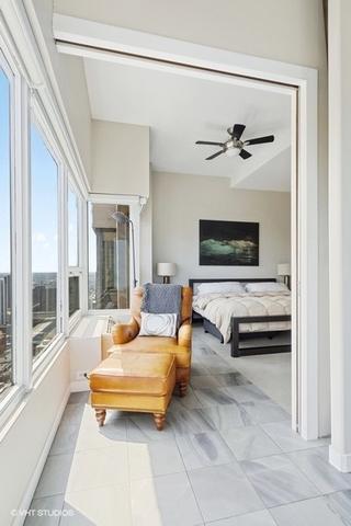 30 E Huron St #5602, Chicago, IL 60611 photo 14