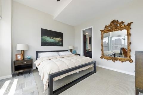 30 E Huron St #5602, Chicago, IL 60611 photo 10