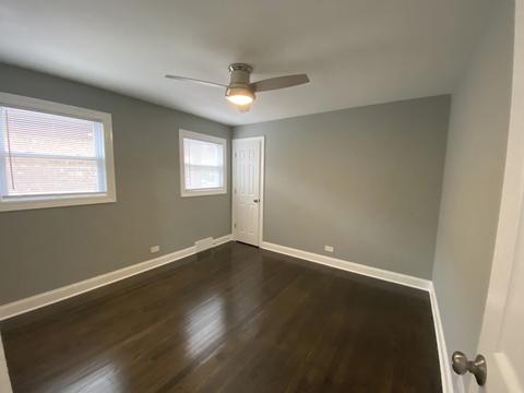 29 E 121st St, Chicago, IL 60628 photo 9