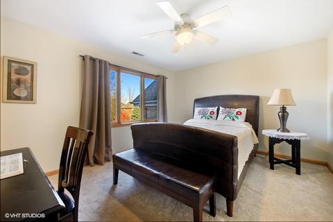 801 E Hickory Ave, Addison, IL 60101 photo 14