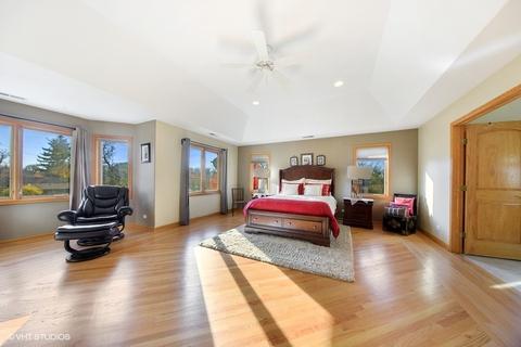 801 E Hickory Ave, Addison, IL 60101 photo 15