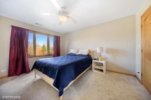 801 E Hickory Ave, Addison, IL 60101 photo 11