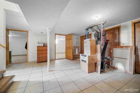 137 Cherry St, Roselle, IL 60172 photo 11