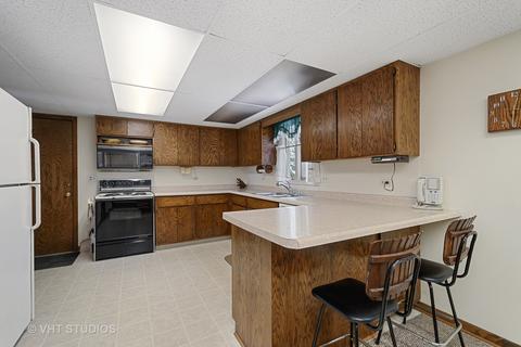 357 Beverly Rd, Barrington, IL 60010 photo 5