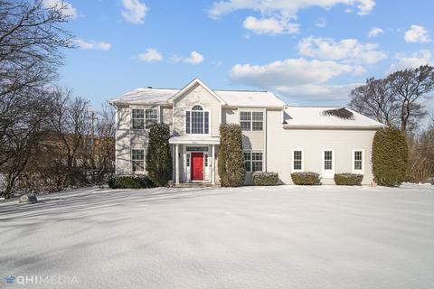 698 Deer Ln, Sleepy Hollow, IL 60118 photo 1