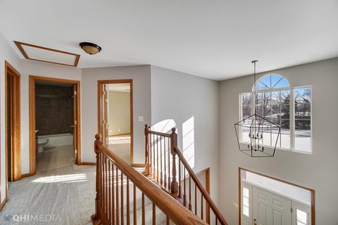 698 Deer Ln, Sleepy Hollow, IL 60118 photo 7