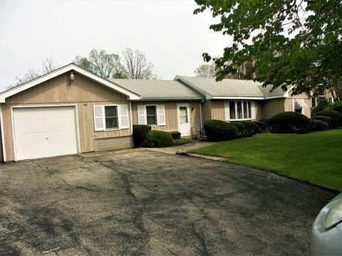 545 Anthony Trl, Northbrook, IL 60062 photo 2