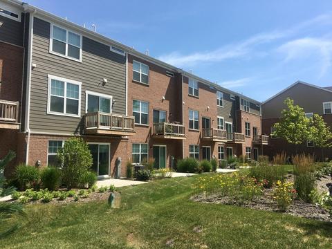 11 Grey Wolf Dr, Wheeling, IL 60090 photo 25