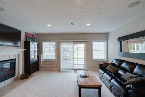 10 Chloe Ct, Bloomington, IL 61704 photo 36