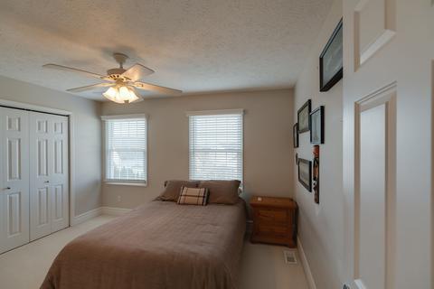 10 Chloe Ct, Bloomington, IL 61704 photo 30