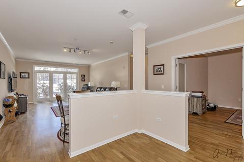 640 Mchenry Rd #102, Wheeling, IL 60090 photo 8