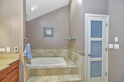 609 Jervey Ln, Bartlett, IL 60103 photo 19