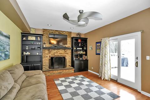 609 Jervey Ln, Bartlett, IL 60103 photo 10