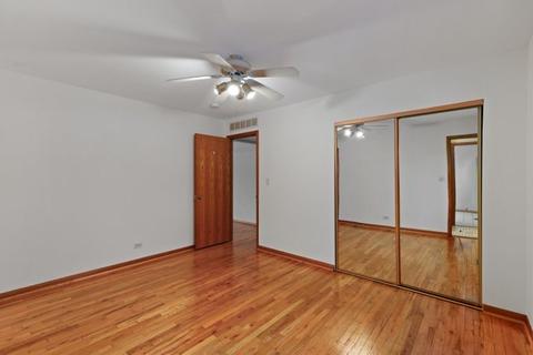 35 Bradley Ln, Hoffman Estates, IL 60169 photo 14