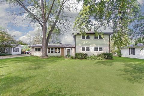 2205 Heron Ct, Rolling Meadows, IL 60008 photo 1