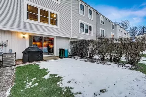 1972 Haddam Pl, Hoffman Estates, IL 60169 photo 32