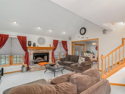 670 E Southmor Rd, Morris, IL 60450 photo 3