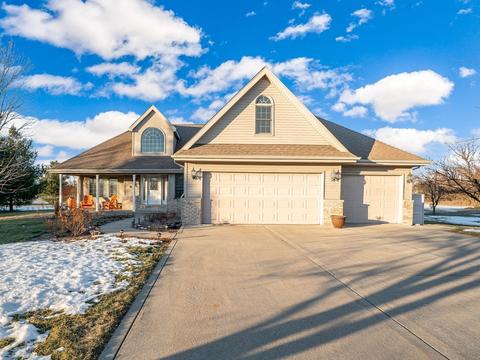 670 E Southmor Rd, Morris, IL 60450 photo 2