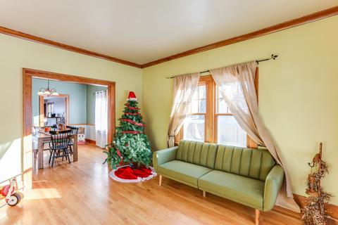 808 Center St, Mchenry, IL 60050 photo 3