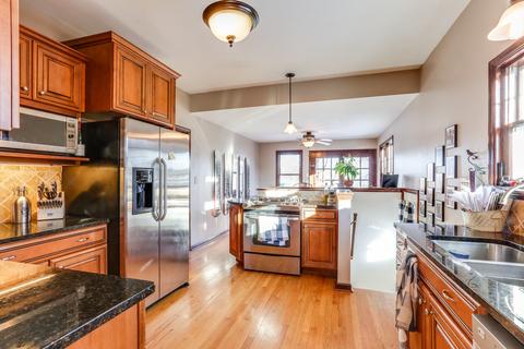 808 Center St, Mchenry, IL 60050 photo 7
