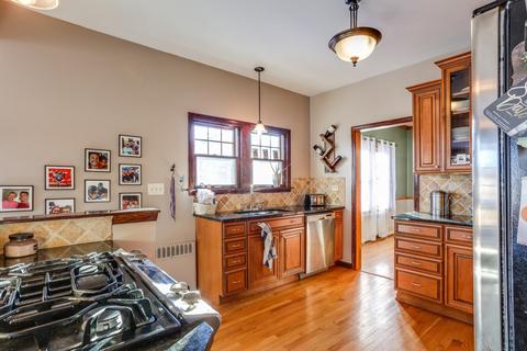 808 Center St, Mchenry, IL 60050 photo 9