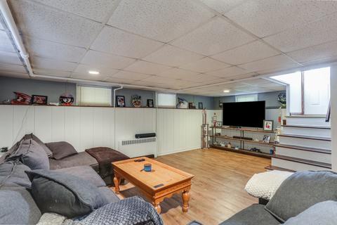 808 Center St, Mchenry, IL 60050 photo 17