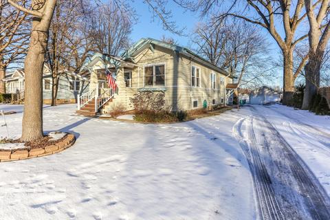 808 Center St, Mchenry, IL 60050 photo 2