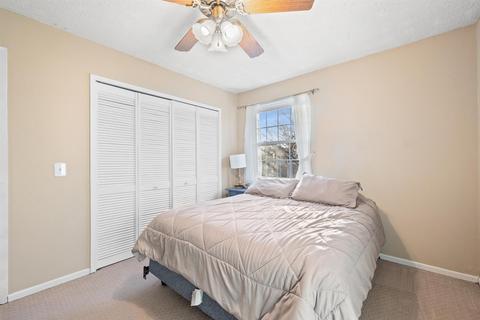 617 Castleton Dr, Champaign, IL 61821 photo 20