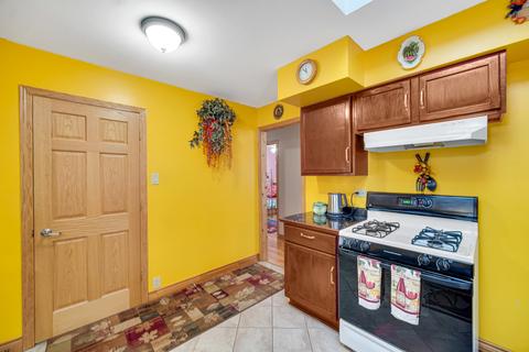 7321 S Roberts Rd, Bridgeview, IL 60455 photo 8