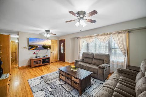 7321 S Roberts Rd, Bridgeview, IL 60455 photo 4